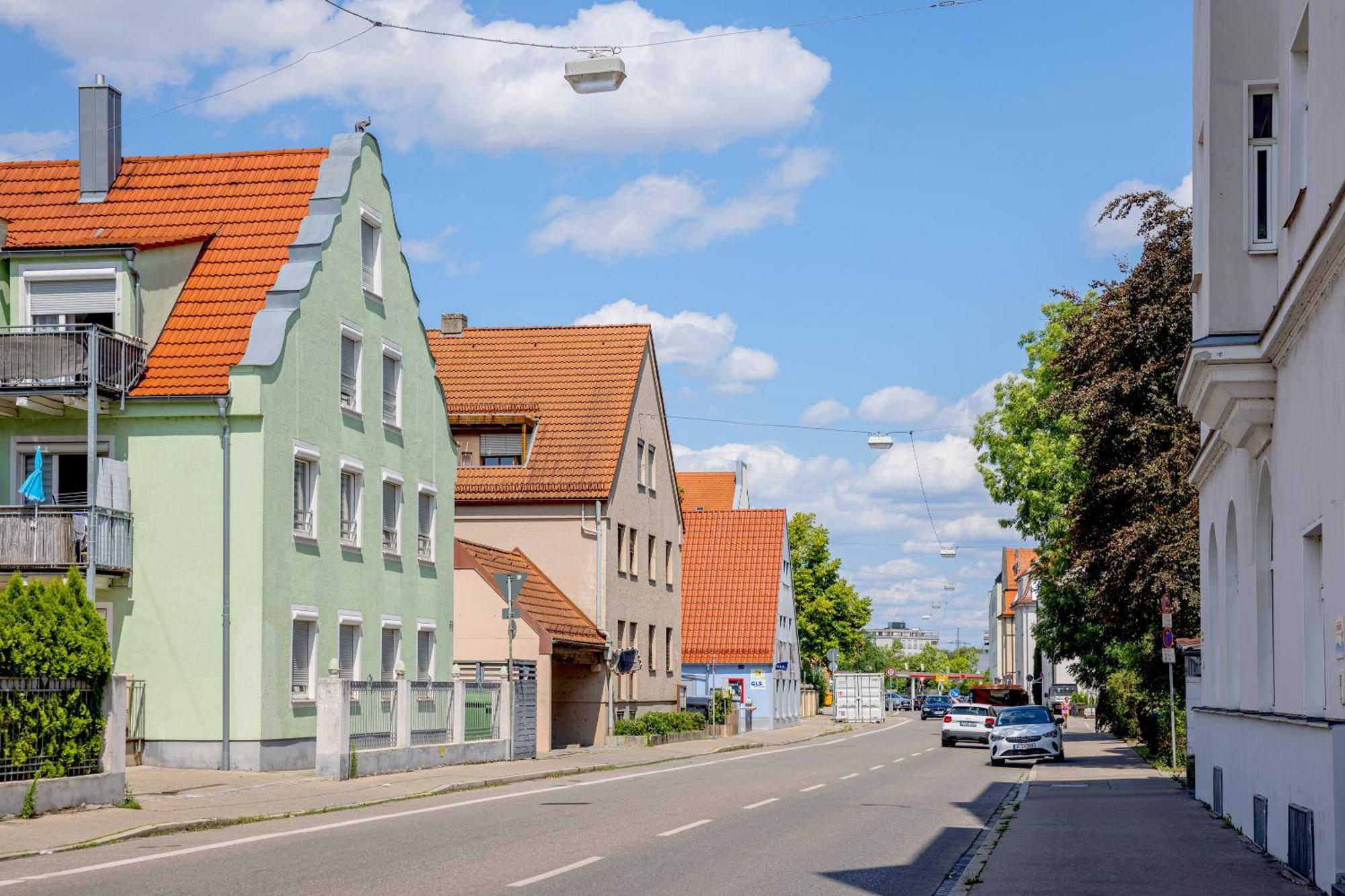 Kaza Guesthouse, Centrally Located 2 & 3 Bedroom Apartments In Augsburg Exterior foto
